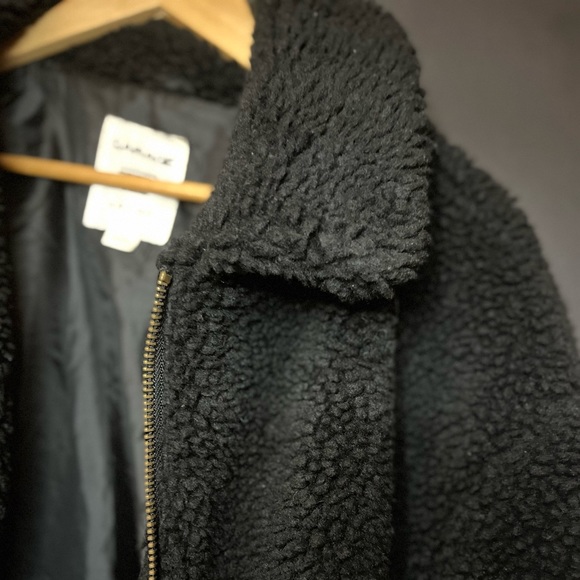 Teddy Sherpa Jacket - Picture 4 of 9